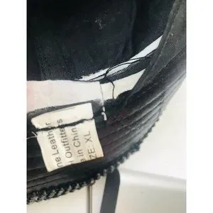 Accessories | Nebraska Corn Huskers Genuine Leather Black  display picture 2